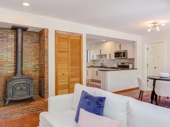 1409 Valley Run, Durham, NC 27707