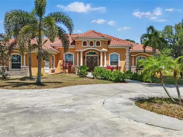 2202 Sparkman Rd, Plant City, FL 33566