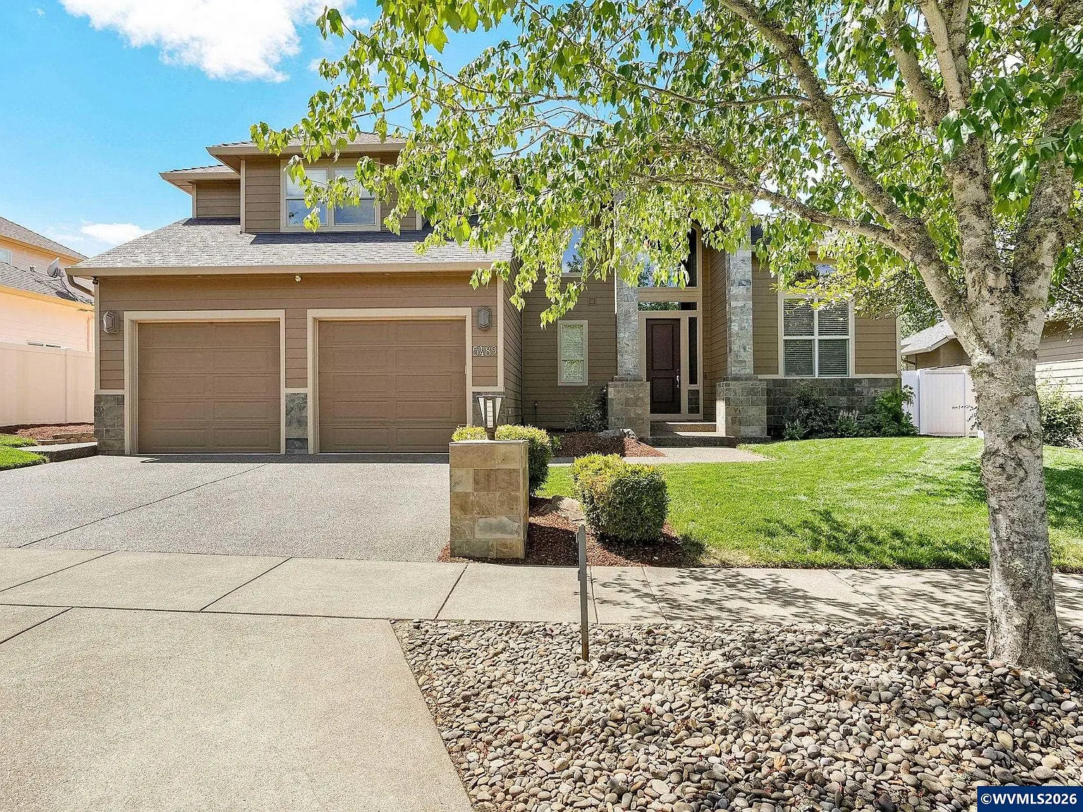 5489 Salal St SE photo 1