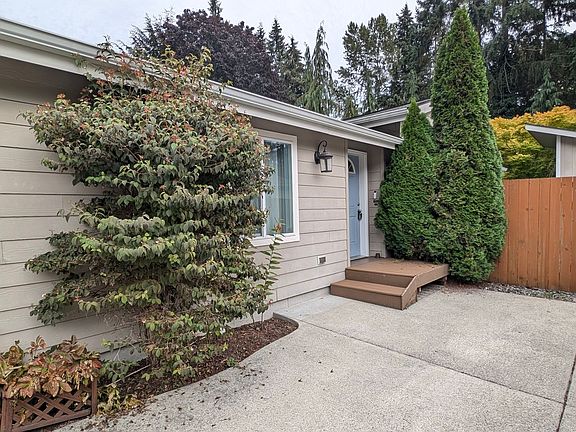 2nd image of 3308 206th Pl SE
