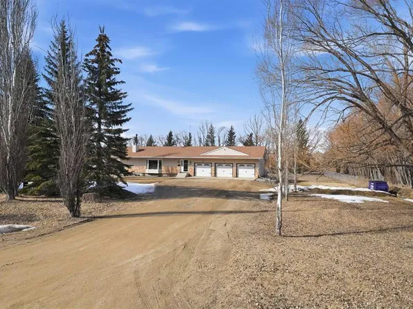 80 C & East Trl #C, Red Deer County, AB T4S 2A7