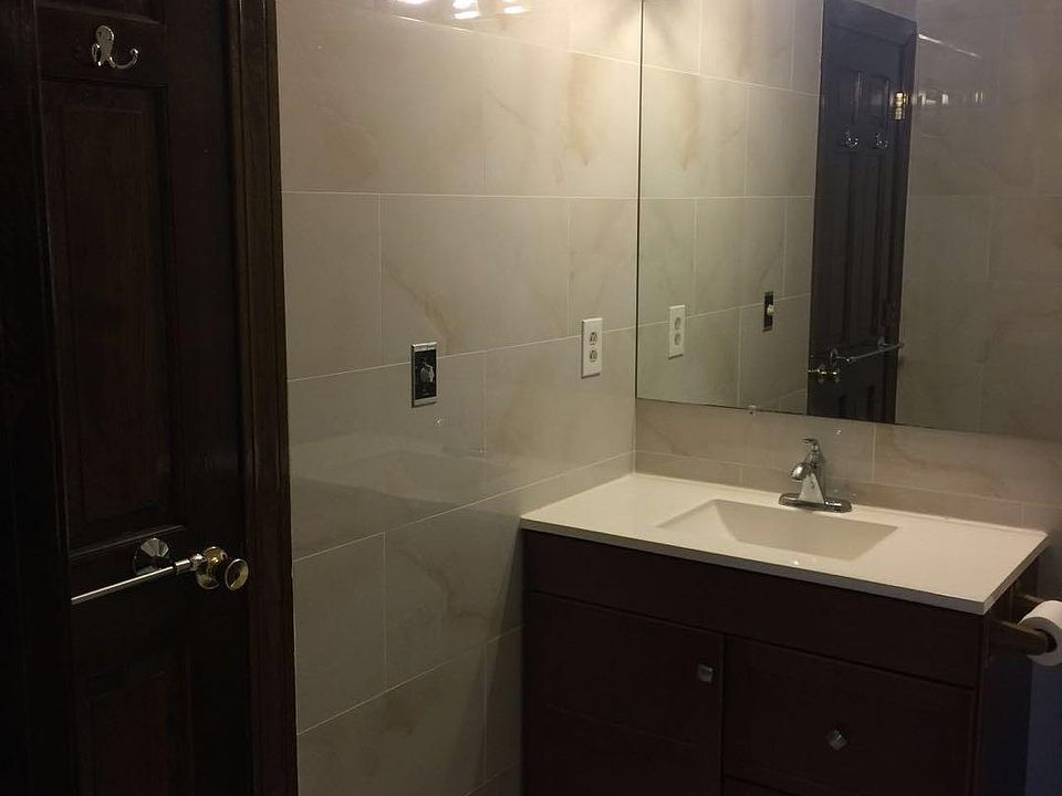 1st image of 279 Farrington St APT 4