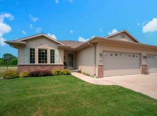 2100 Paul Rd, Manitowoc, WI 54220