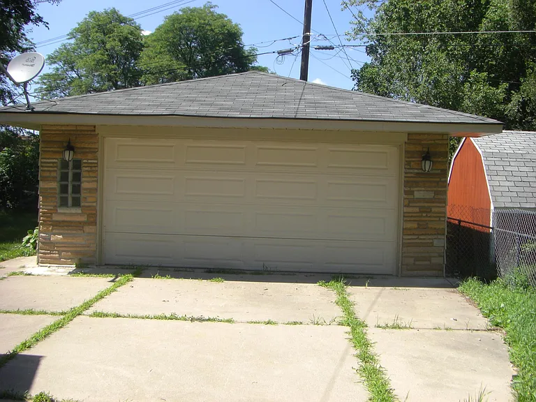 25542 Elba — Photo 36