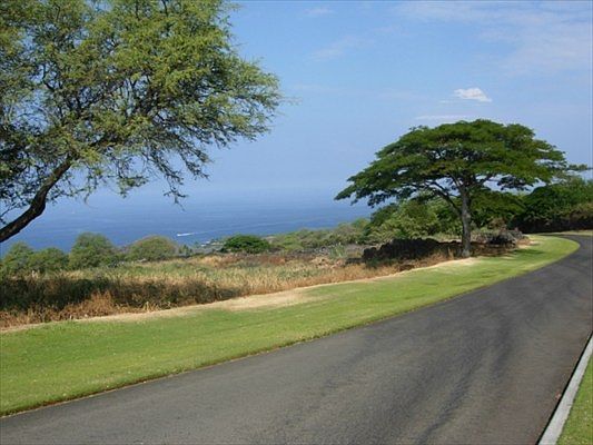 2nd image of 81-457 Holoai Way #106