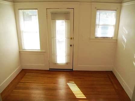 5th image of 330 Monterey St