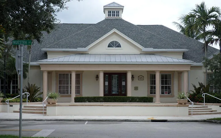 276 Murcia Dr #310 — Photo 15