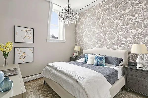 Sold by Compass | media 6