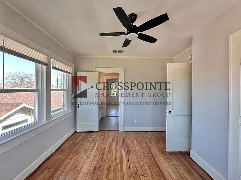 526 S Bonner Ave — Photo 14