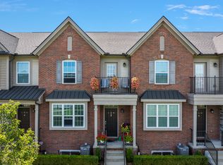 Parkways of Auburn Hills, Auburn Hills, MI 48326