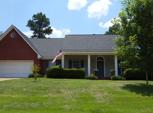 415 Winding Hills Dr, Clinton, MS 39056