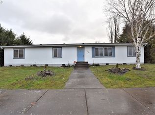 2561 Rosebay St, Eugene, OR 97402