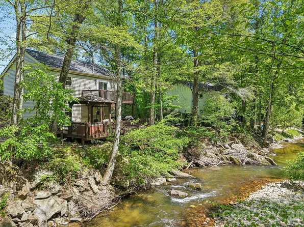 12 Indian Trace Rd, Maggie Valley, NC 28751