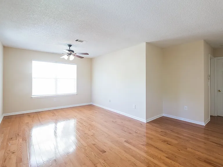134 Summer Crest Pl SW — Photo 10