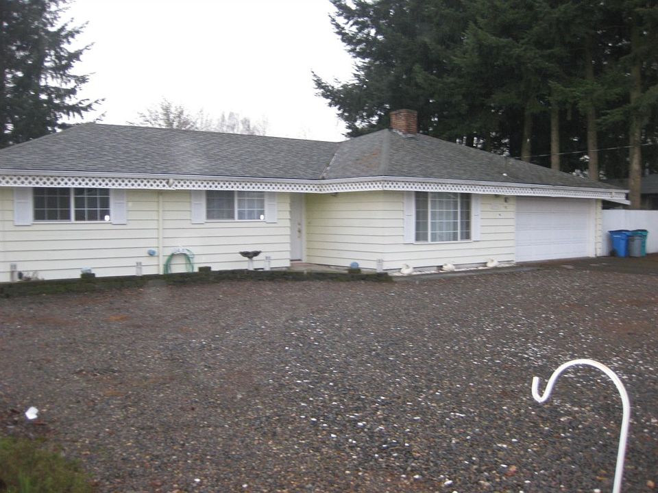 1st image of 8908 NE 88th St