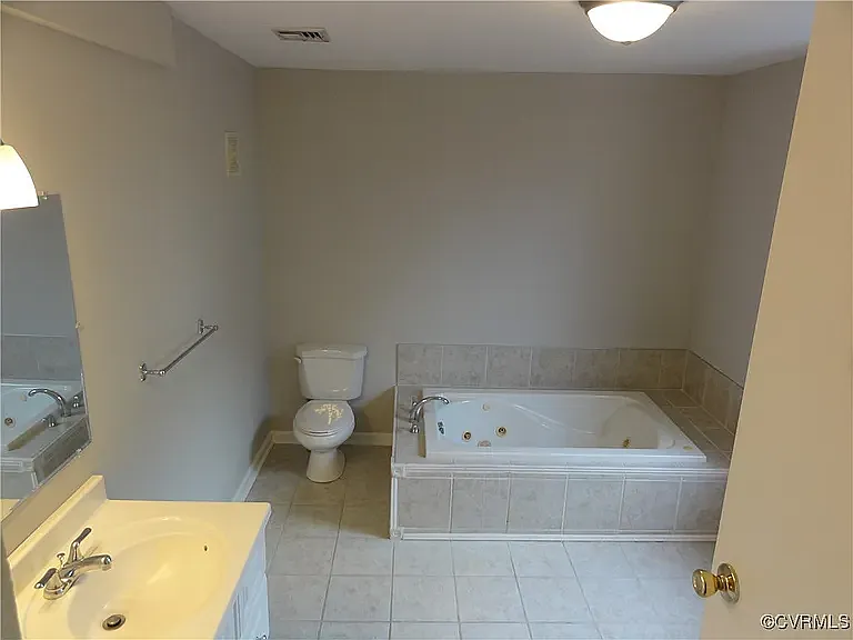 2512 E Leigh St — Photo 14