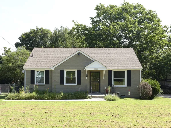 2223 Fernwood Dr, Nashville, TN 37216