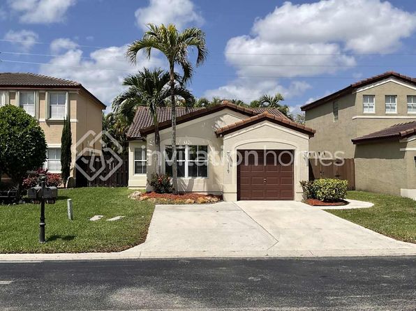 119 NW 44th Ter, Deerfield Beach, FL