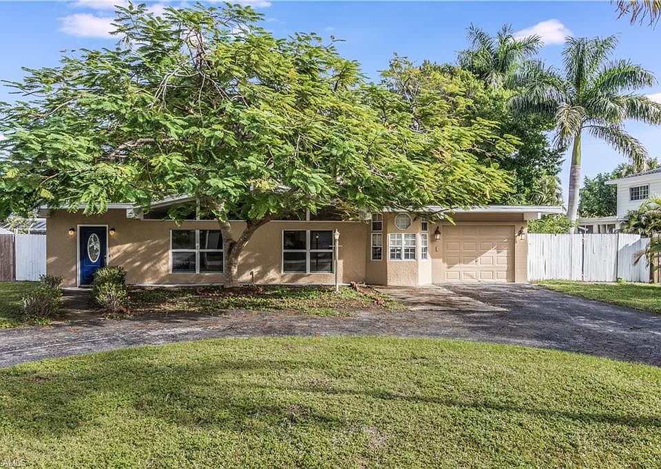 1st image of 585 Val Mar Dr