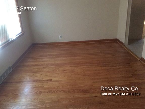 2nd image of 10453 Seaton Dr