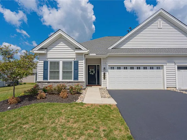 3715 Founders Xing, Easton, PA 18045
