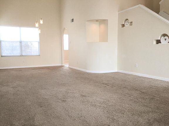 4th image of 7616 William Moyers Ave NE
