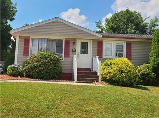 226 Heather St, Cranston, RI 02920