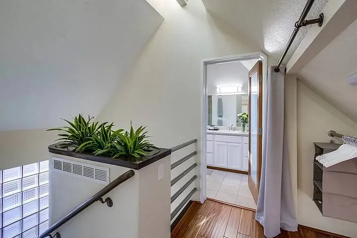 815 Salem Ct — Photo 15