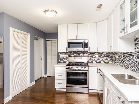 5th image of 5862 N Lincoln Ave APT 3A