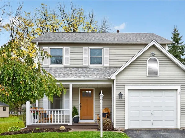 119 Dar Lind Ln, Palmyra, NY 14522