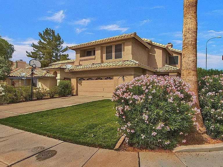 3110 W Baylor Ln — Photo 16