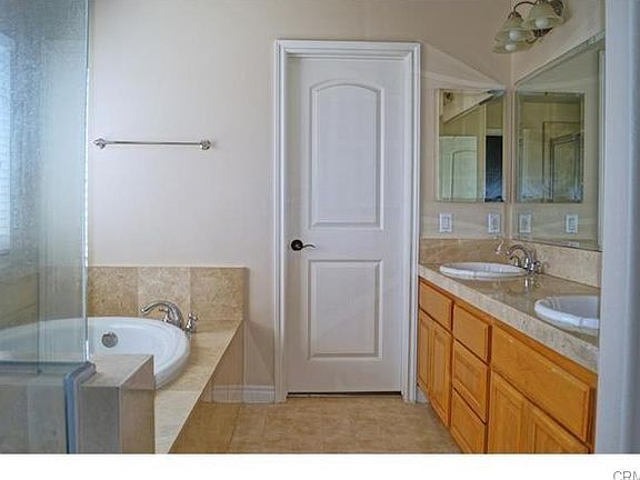 5th image of 8686 Watson St