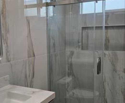 3rd image of 10185 Ambassador Ave