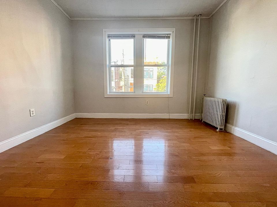 2nd image of 78 Congress St #23B