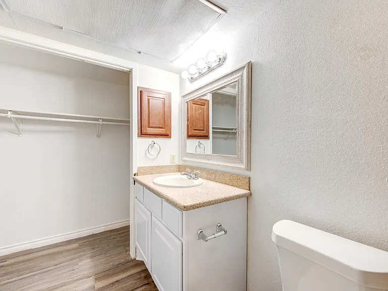 10202 Forum Park Dr #256 — Photo 19