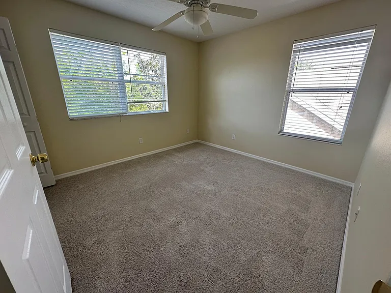 13218 Phoenix Dr — Photo 20