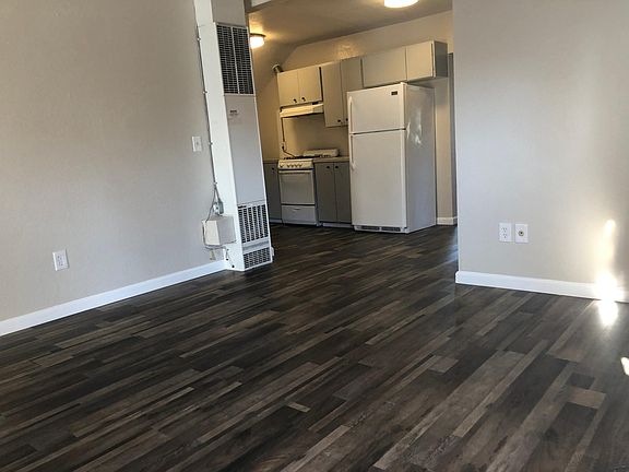 5th image of 4719 21st Ave NE APT C