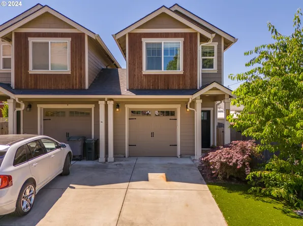 387 N 1st St, Carlton, OR 97111