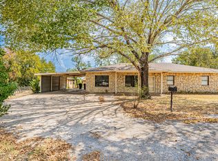 302 Yucca Ct, Granbury, TX 76049