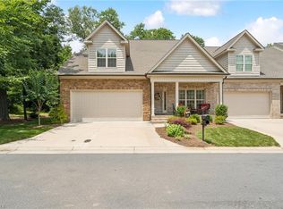 200 Jordan Crossing Ave, Jamestown, NC 27282