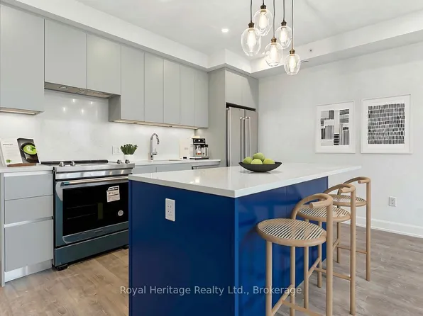 195 Hunter St E #407, Peterborough, ON K9H 1G4