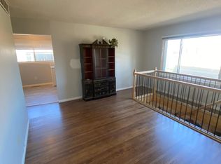 719 S Riverview Ave, Derby, KS 67037