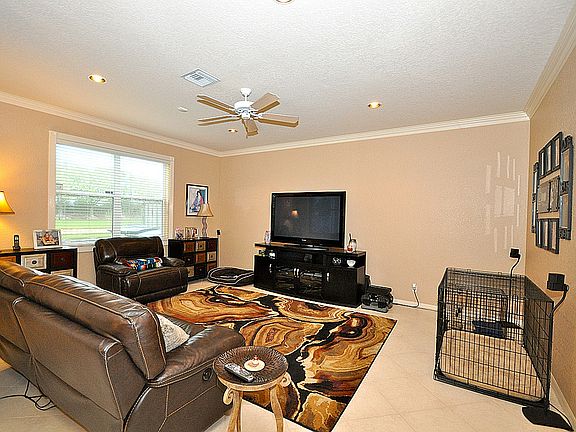 5th image of 3638 Old Lighthouse Cir