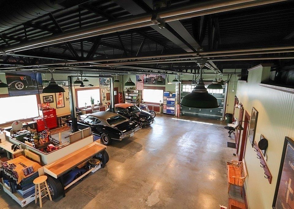 221 Oak St, Natick, MA 01760 Zillow