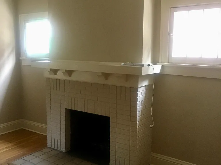 334 N McLean Blvd #2 — Photo 16