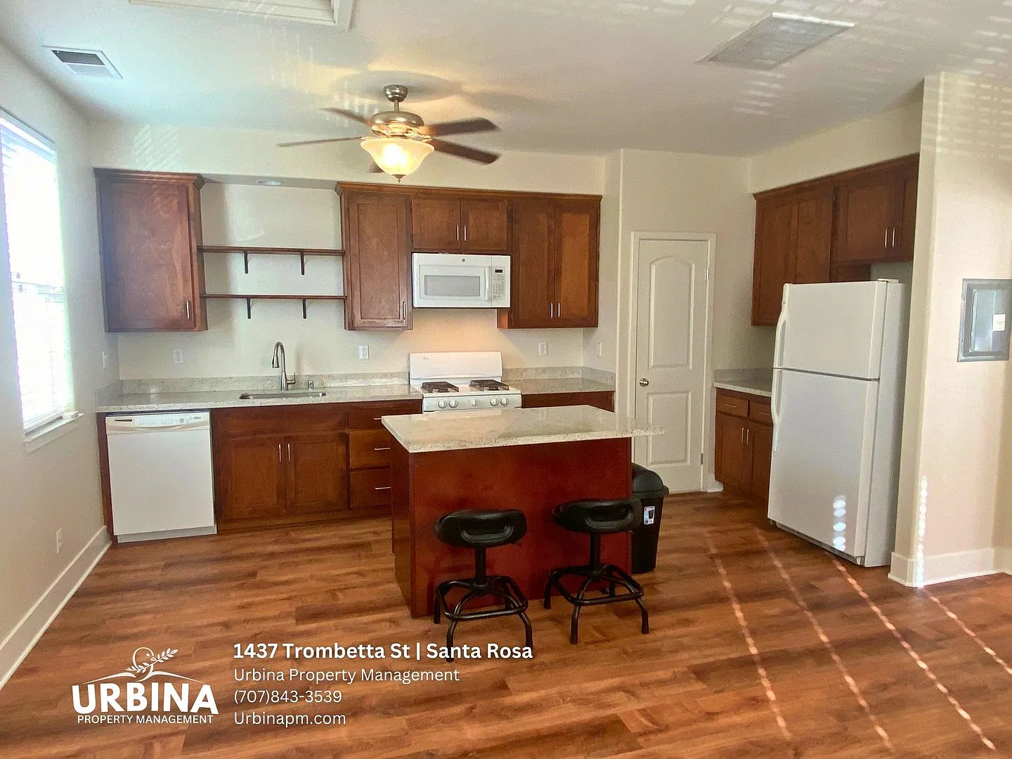 Lovely Southwest Santa Rosa One Bedroom Granny Unit w/ Included Utilities — Photo 4