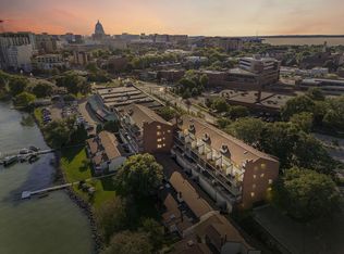 404 S Blount St UNIT 304, Madison, WI 53703