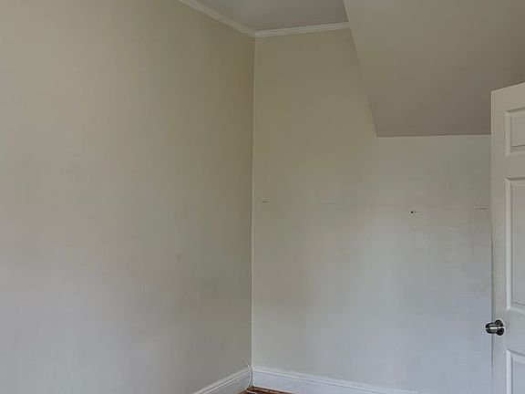 2nd image of 54 Wolf Pl Floor 2
