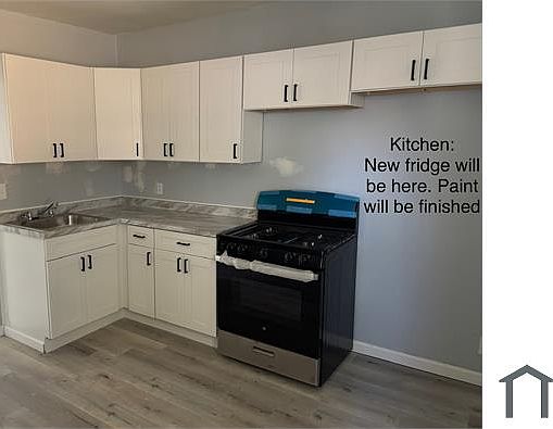 2nd image of 13 Gray St Unit 1