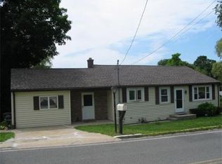 117 Elm St, Blackstone, MA 01504